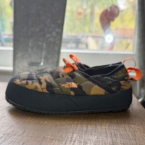 The North Face Thermal Tent Mule II Water Resistant Camouflage Slippers